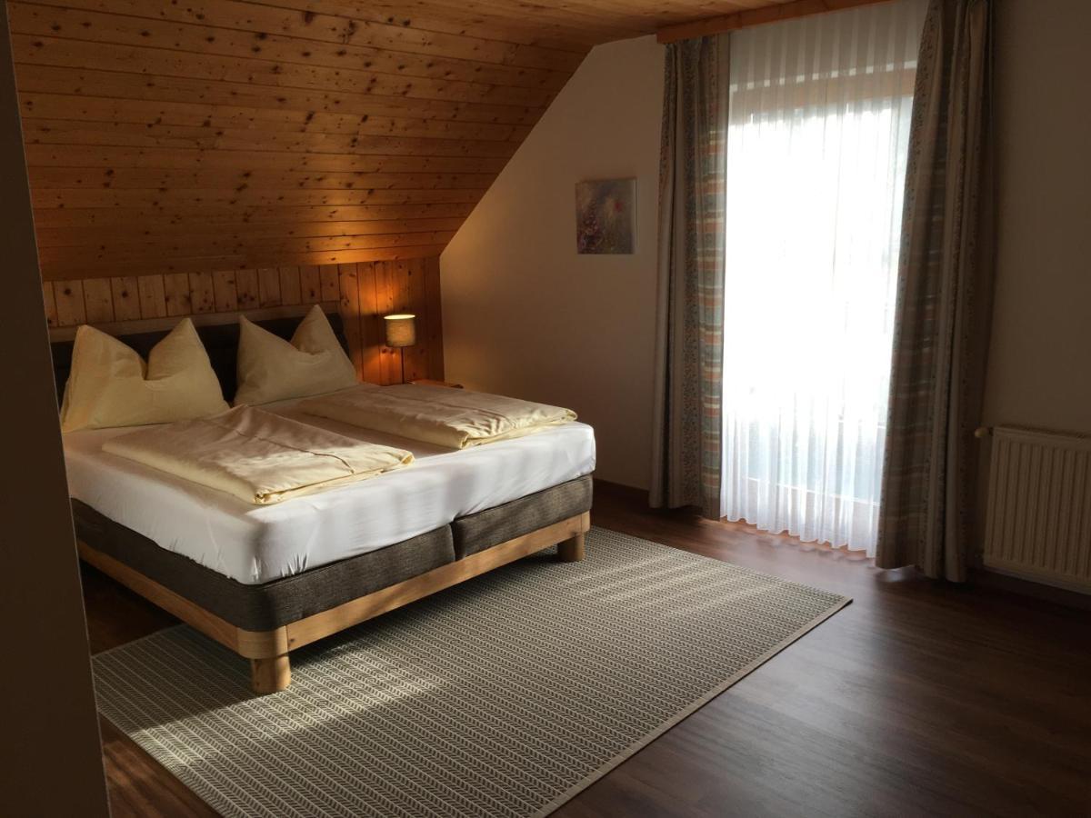Gerstbreinhof Bed & Breakfast บาด ซังค์ เลออนฮาร์ด อิม ลาวานท์ทาล ภายนอก รูปภาพ